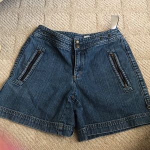 Unique Detail Denim Jean Shorts